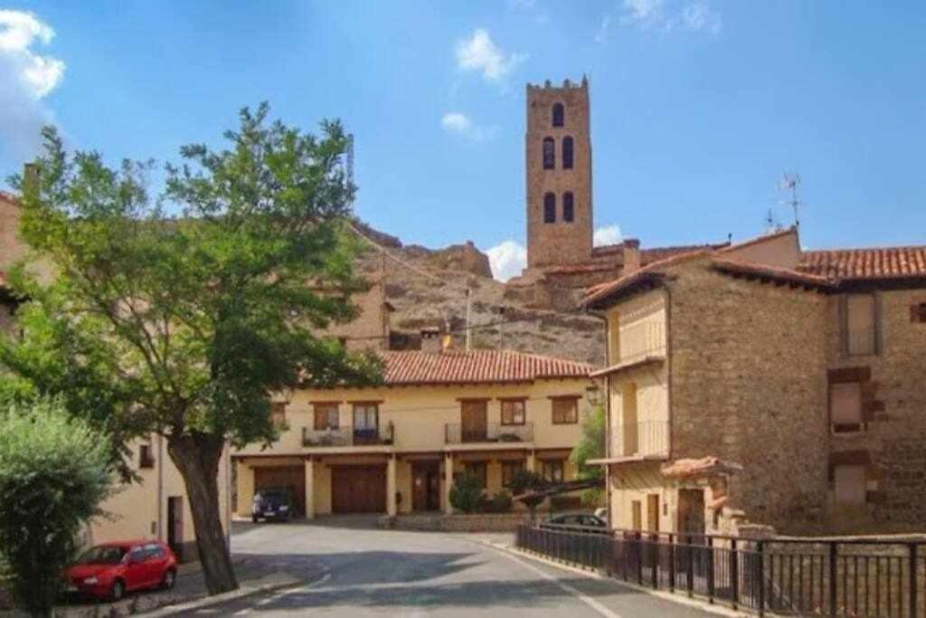Apartamentos El Mirador Villarroya de los Pinares 外观 照片
