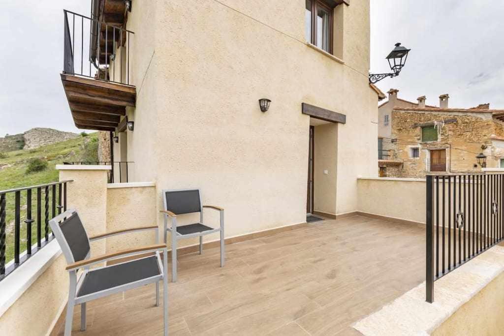 Apartamentos El Mirador Villarroya de los Pinares 外观 照片